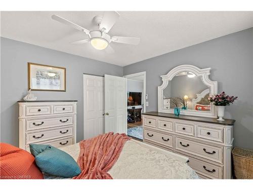 282204 Concession 4 5, Grand Valley, ON - Indoor Photo Showing Bedroom