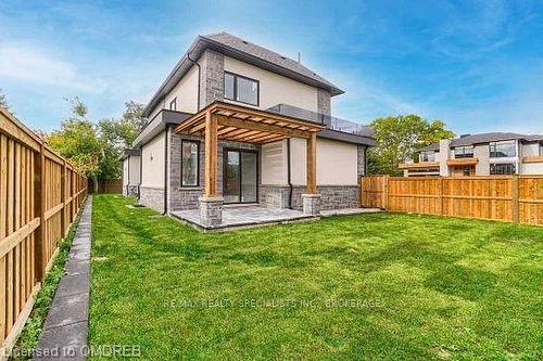 1404 Wren Avenue, Oakville, ON - Outdoor