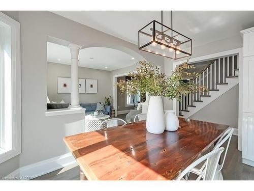 5217 Nova Crescent, Burlington, ON - Indoor Photo Showing Dining Room