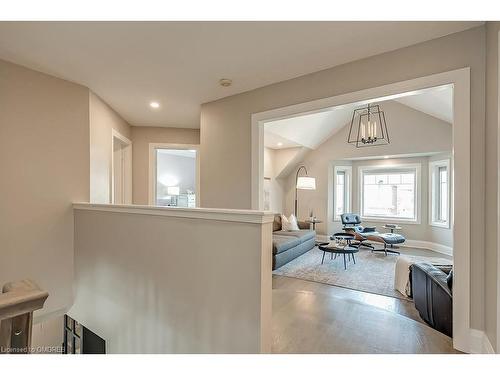 5217 Nova Crescent, Burlington, ON - Indoor