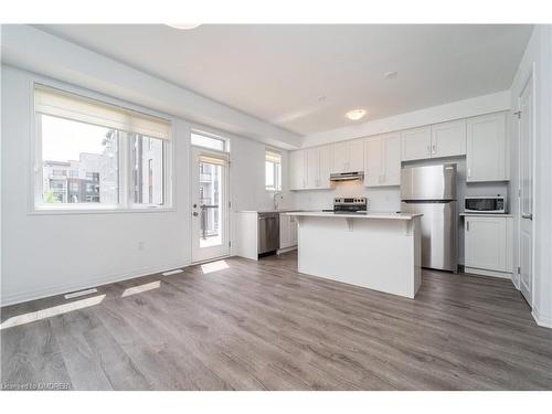 84 Kaitting Trail, Oakville, ON - Indoor Photo Showing Kitchen With Stainless Steel Kitchen