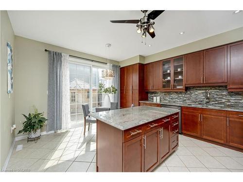 87 Horton Walk, Cambridge, ON - Indoor Photo Showing Kitchen