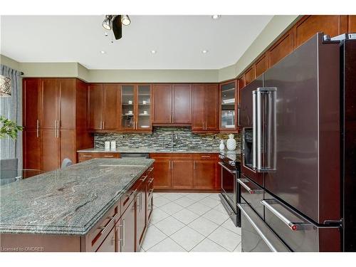 87 Horton Walk, Cambridge, ON - Indoor Photo Showing Kitchen With Double Sink