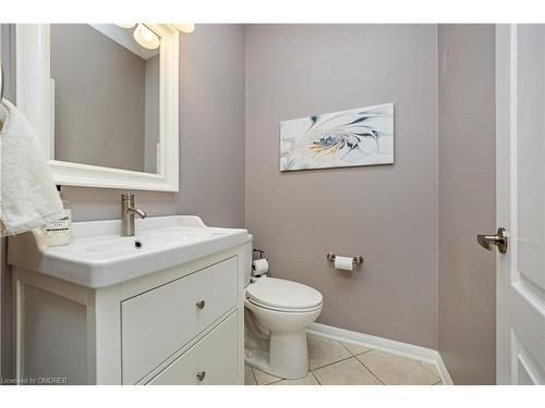 87 Horton Walk, Cambridge, ON - Indoor Photo Showing Bathroom