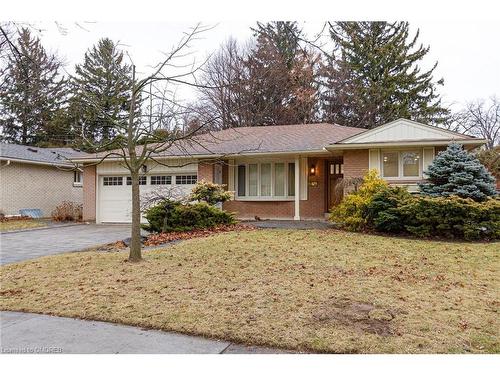 229 Simon Drive, Burlington, ON - Outdoor With Facade