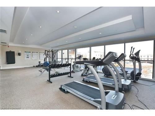 221-128 Garden Drive, Oakville, ON - Indoor Photo Showing Gym Room