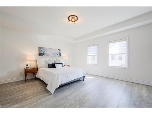 2189 Lillykin Street, Oakville, ON - Indoor Photo Showing Bedroom