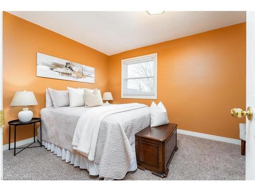 14 Noble Street, Norval, ON - Indoor Photo Showing Bedroom