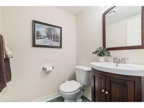 2940 Harvey Crescent, Mississauga, ON - Indoor Photo Showing Bathroom