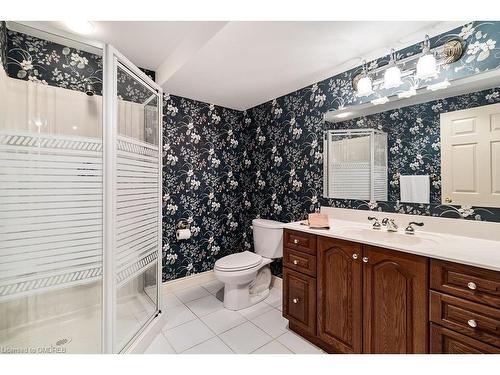 2940 Harvey Crescent, Mississauga, ON - Indoor Photo Showing Bathroom