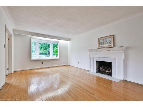 273 Cairncroft Road, Oakville, ON - Indoor Photo Showing Living Room With Fireplace