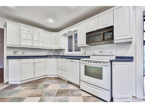 273 Cairncroft Road, Oakville, ON - Indoor Photo Showing Kitchen