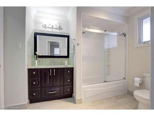 6346 Neuchatel Road, Mississauga, ON - Indoor Photo Showing Bathroom