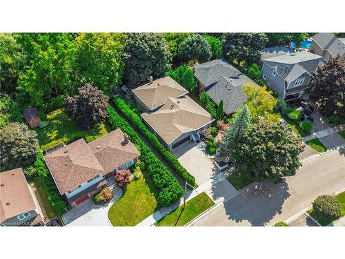 1230 Wood Place, Oakville, ON - Outdoor