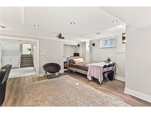 1230 Wood Place, Oakville, ON - Indoor Photo Showing Bedroom