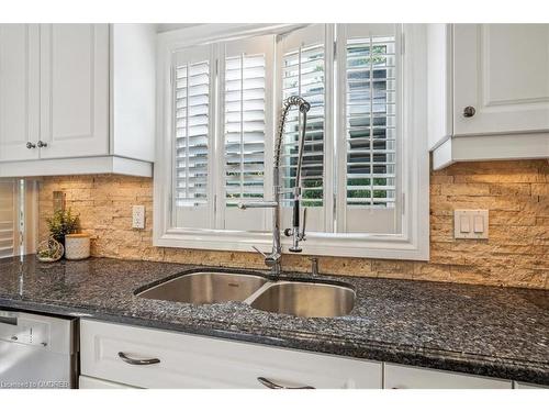 2326 Mowat Avenue, Oakville, ON - Indoor Photo Showing Kitchen With Double Sink