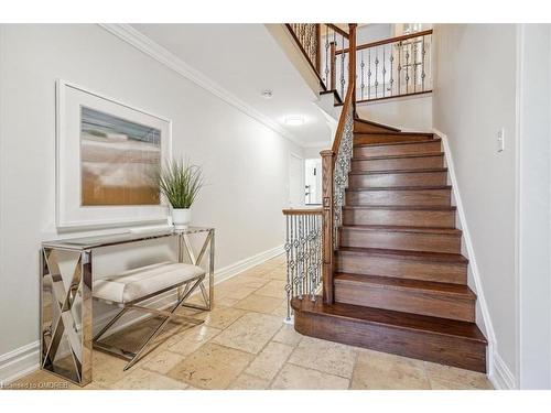 2326 Mowat Avenue, Oakville, ON - Indoor Photo Showing Other Room