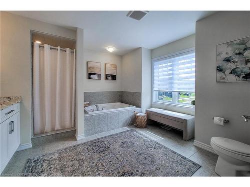 7 Hawick Crescent, Caledonia, ON - Indoor Photo Showing Bathroom