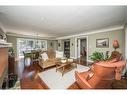 402 Patricia Drive, Burlington, ON  - Indoor Photo Showing Living Room 