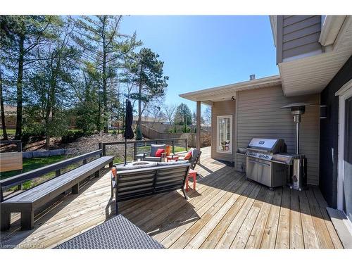 402 Patricia Drive, Burlington, ON - Outdoor With Deck Patio Veranda With Exterior