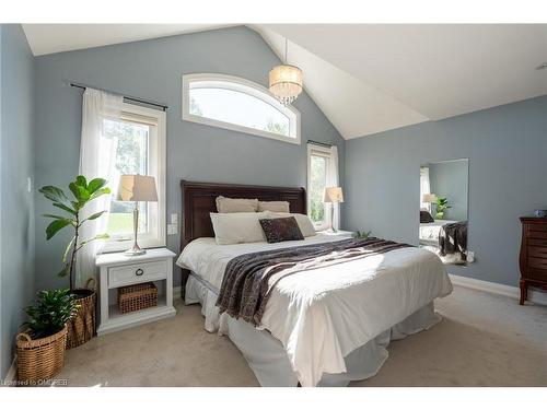 81 Glancaster Road, Ancaster, ON - Indoor Photo Showing Bedroom