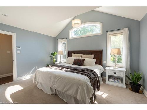 81 Glancaster Road, Ancaster, ON - Indoor Photo Showing Bedroom