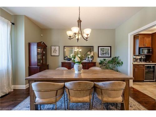 81 Glancaster Road, Ancaster, ON - Indoor Photo Showing Dining Room