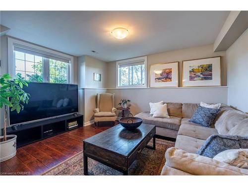 81 Glancaster Road, Ancaster, ON - Indoor Photo Showing Living Room