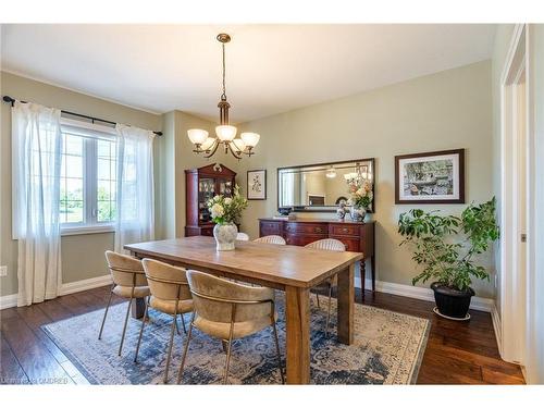 81 Glancaster Road, Ancaster, ON - Indoor Photo Showing Dining Room