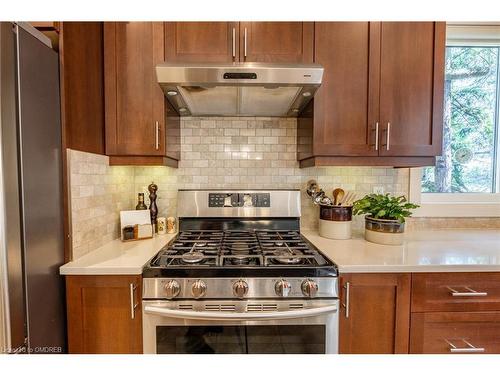 81 Glancaster Road, Ancaster, ON - Indoor Photo Showing Kitchen With Upgraded Kitchen