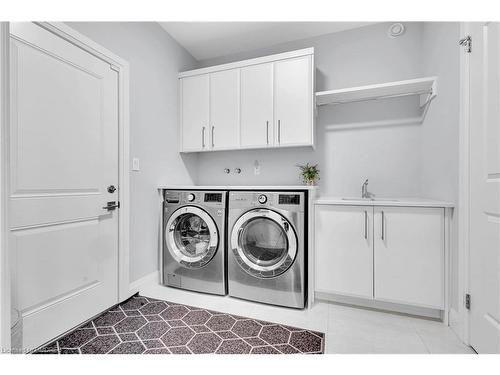 46 Rea Drive, Fergus, ON - Indoor Photo Showing Laundry Room