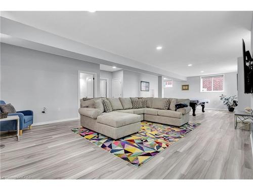 46 Rea Drive, Fergus, ON - Indoor Photo Showing Living Room