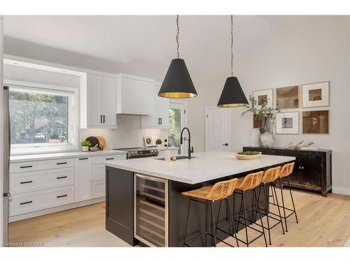 212 Ascot Place, Burlington, ON - Indoor Photo Showing Kitchen With Upgraded Kitchen