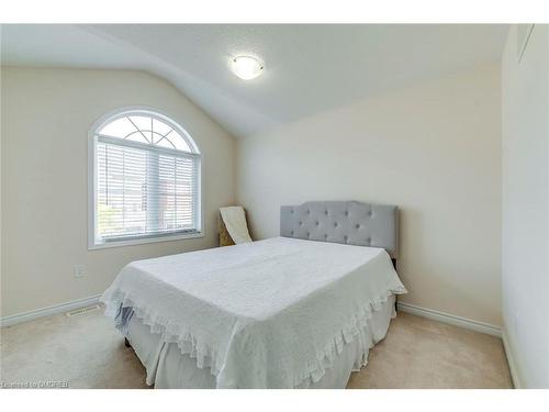 1663 Clitherow Street, Milton, ON - Indoor Photo Showing Bedroom