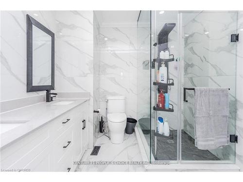 65 Louvain Drive, Brampton, ON - Indoor Photo Showing Bathroom