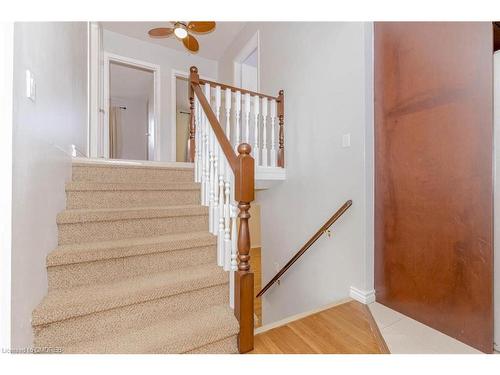 211 Leaside Drive, Welland, ON - Indoor Photo Showing Other Room