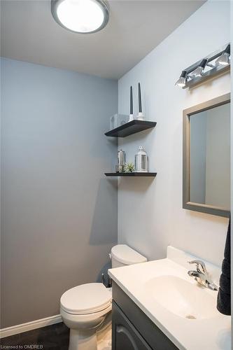 635 Beaver Court, Milton, ON - Indoor Photo Showing Bathroom