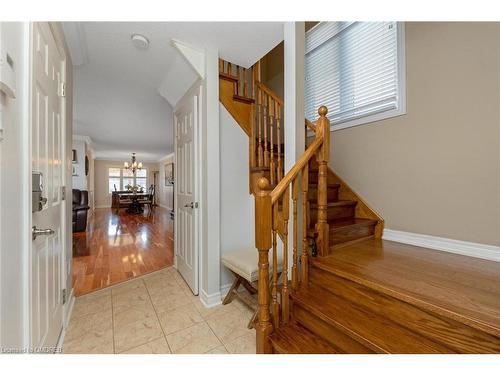 77 Mowat Crescent, Halton Hills, ON - Indoor Photo Showing Other Room