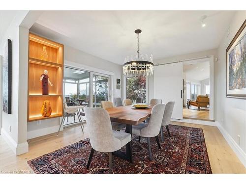 7286 Bell School Line, Milton, ON - Indoor Photo Showing Dining Room