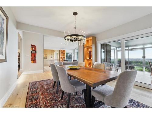 7286 Bell School Line, Milton, ON - Indoor Photo Showing Dining Room