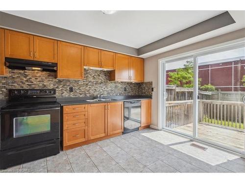 4016 Donnic Drive, Burlington, ON -  Photo Showing Kitchen With Double Sink