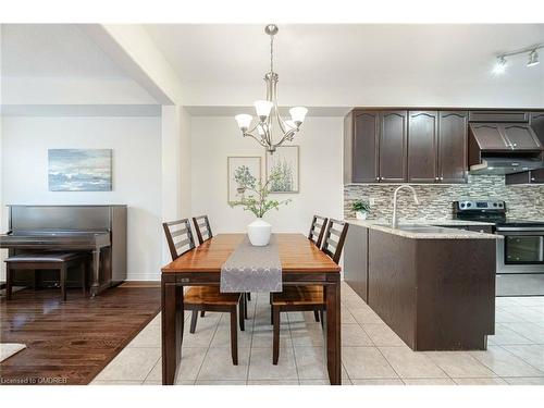 2461 Grand Oak Trail, Oakville, ON - Indoor Photo Showing Dining Room