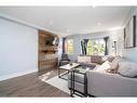 123-895 Maple Avenue, Burlington, ON  - Indoor Photo Showing Living Room 