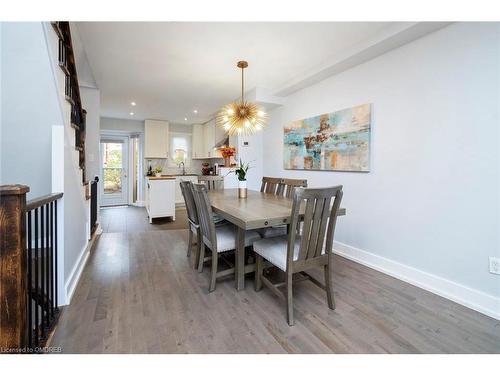 123-895 Maple Avenue, Burlington, ON - Indoor Photo Showing Dining Room