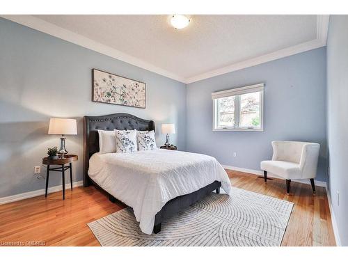 205 Ellis Crescent, Milton, ON - Indoor Photo Showing Bedroom