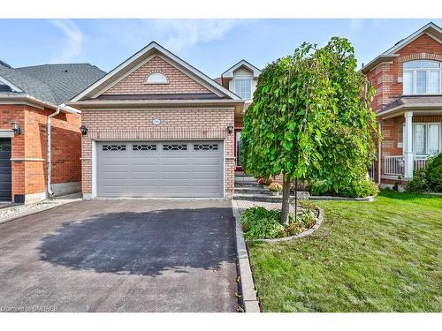 205 Ellis Crescent, Milton, ON - Outdoor