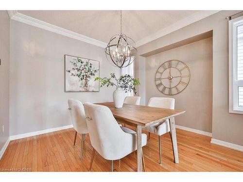 205 Ellis Crescent, Milton, ON - Indoor Photo Showing Dining Room