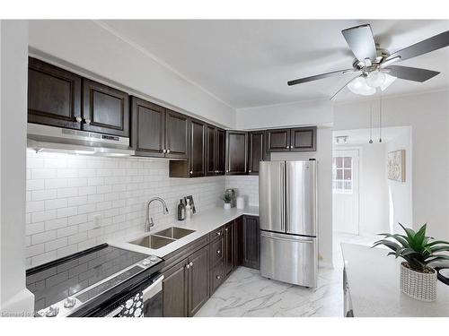 25 Lincoln Street, Hamilton, ON - Indoor Photo Showing Kitchen With Double Sink