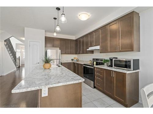 116 Mutrie Boulevard, Rockwood, ON - Indoor Photo Showing Kitchen