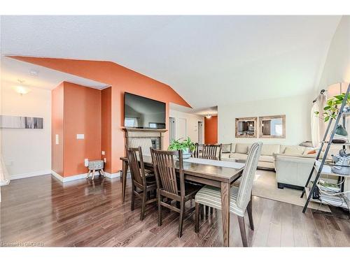 1890 Lakeshore Road, Niagara-On-The-Lake, ON - Indoor Photo Showing Dining Room